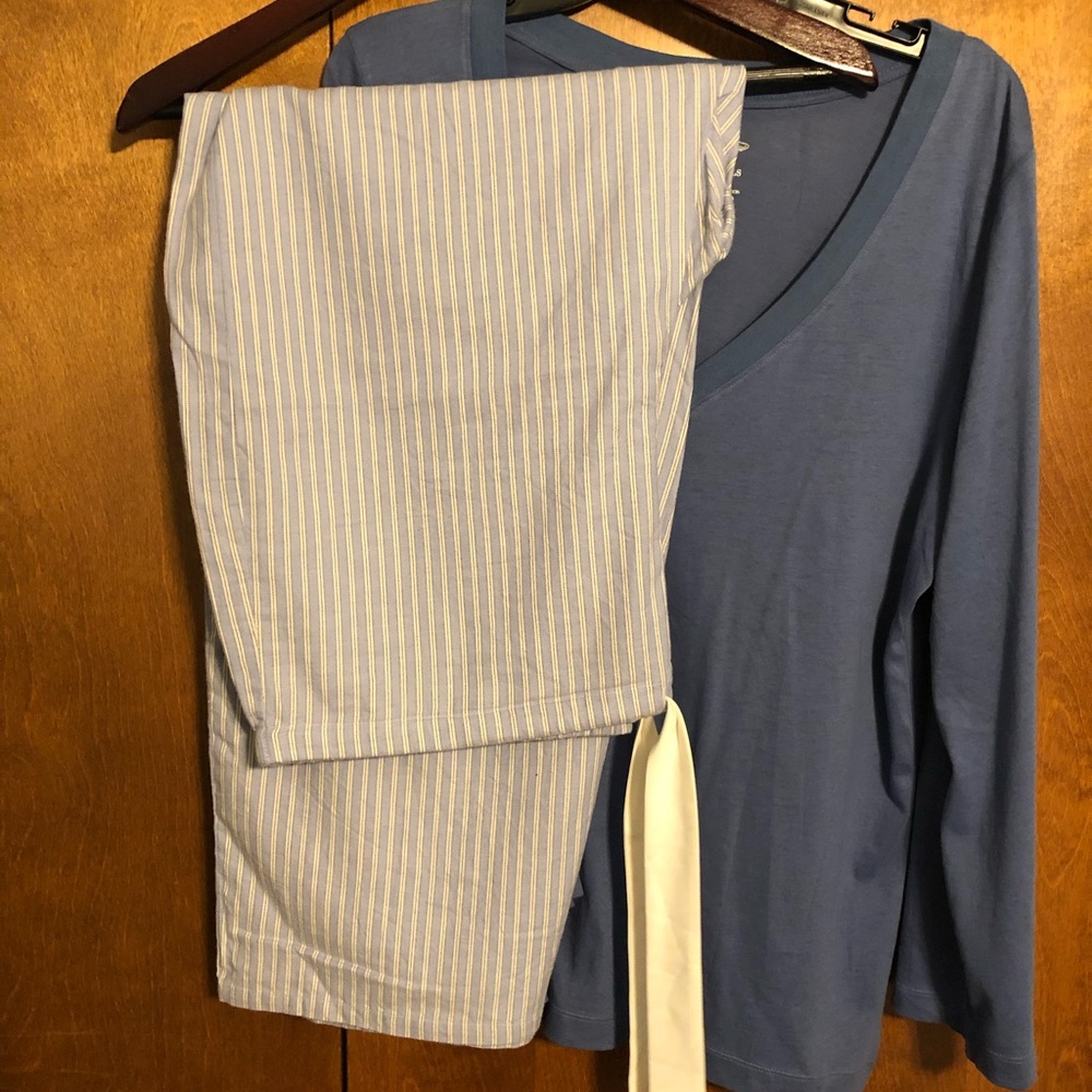 Lauren Ralph Lauren pajama set